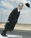 MR Strange Gitard - L'Homme Penché