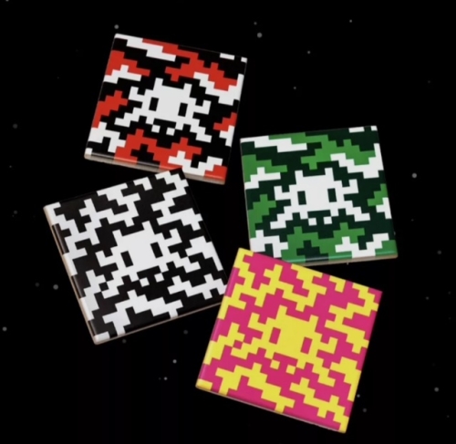 INVADER - Camo Space tile
