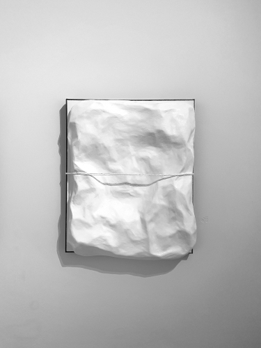Roman de Vero - The Line Between