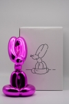 Jeff  Koons (after) - Jeff Koons - Lapin Assis Rose - Édition Studio
