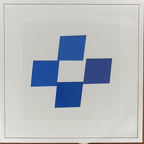 Geneviève Claisse - Quark Blue