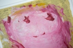 Willem De Kooning - Painting on newspaper